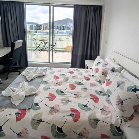 Dana-Cozy Private Room In Shared Central Apt-Rm 2 كنبرا المظهر الخارجي الصورة