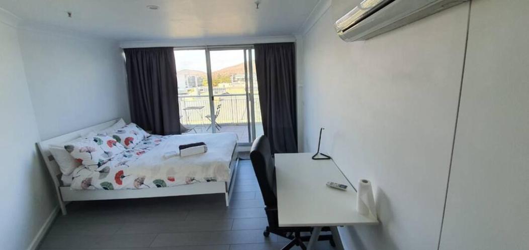 Dana-Cozy Private Room In Shared Central Apt-Rm 2 كنبرا المظهر الخارجي الصورة